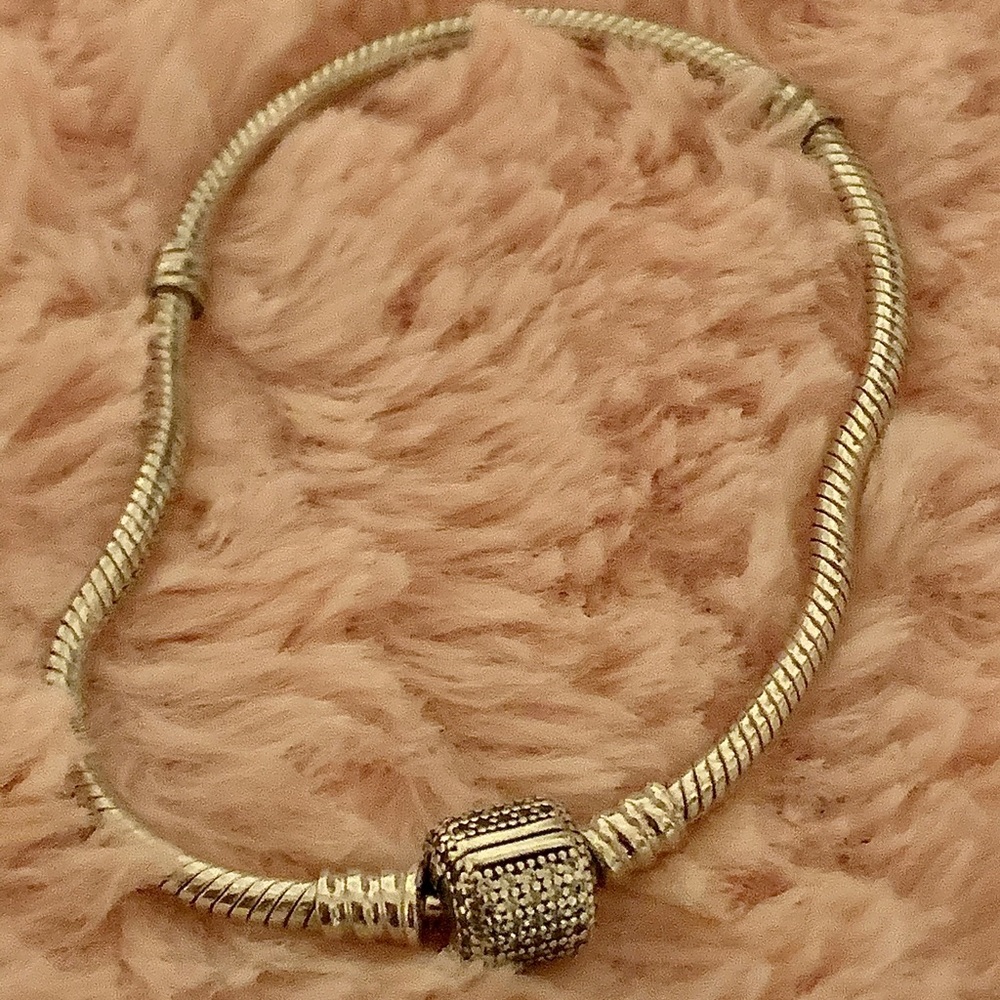 Pandora Moments Sparkling Pave Clasp Bracelet